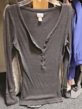 Y2k Mossimo Supply Co. Gray Ribbed Henley Long-Sleeve Top